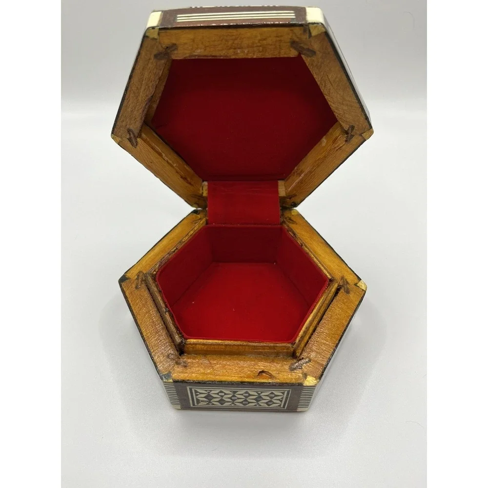 VTG Wooden Trinket/Jewelry Box - Inlay Mother Of Pearl & Abalone Intricate
